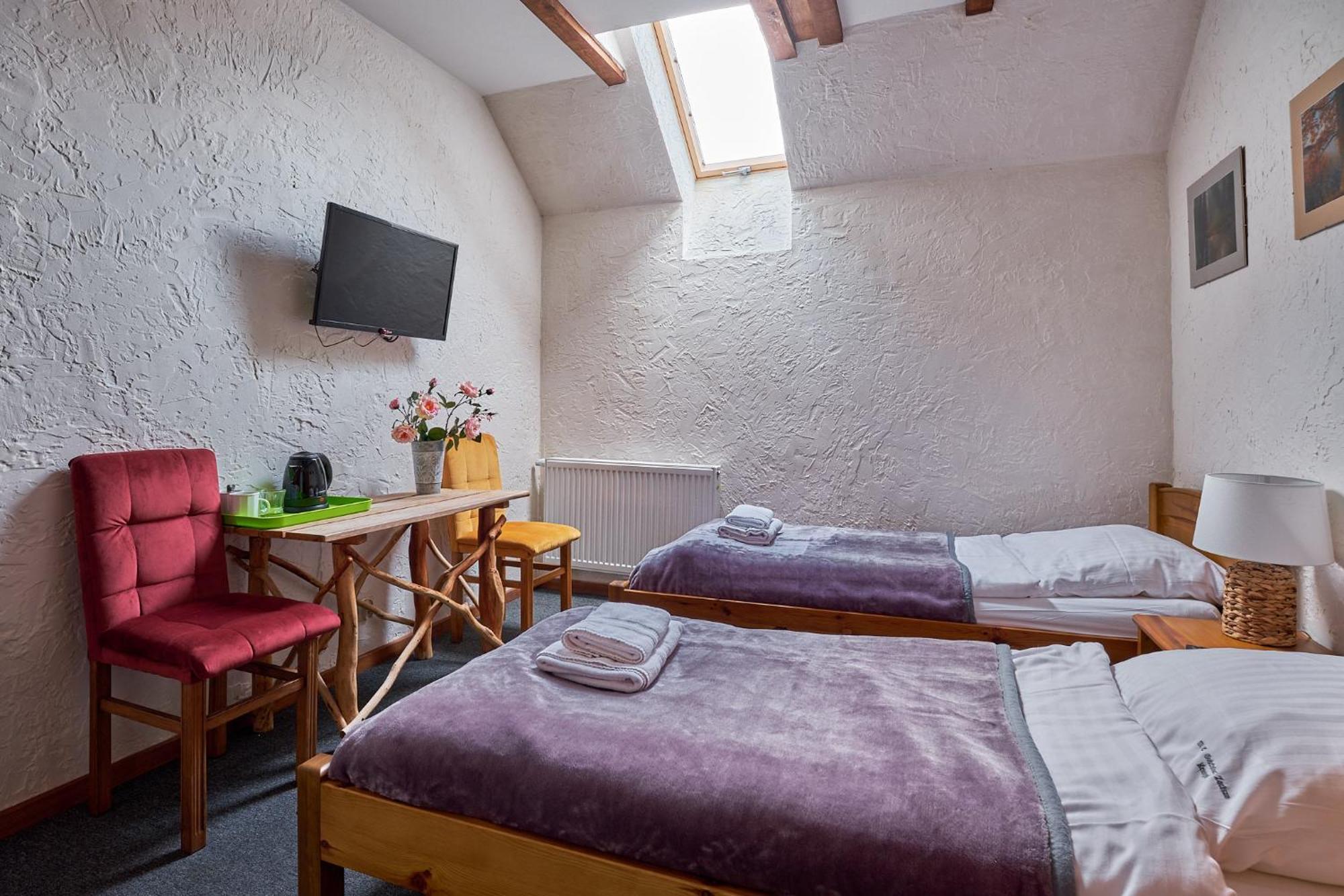 Bed and Breakfast Karczma Zacisze Крутинь Екстер'єр фото