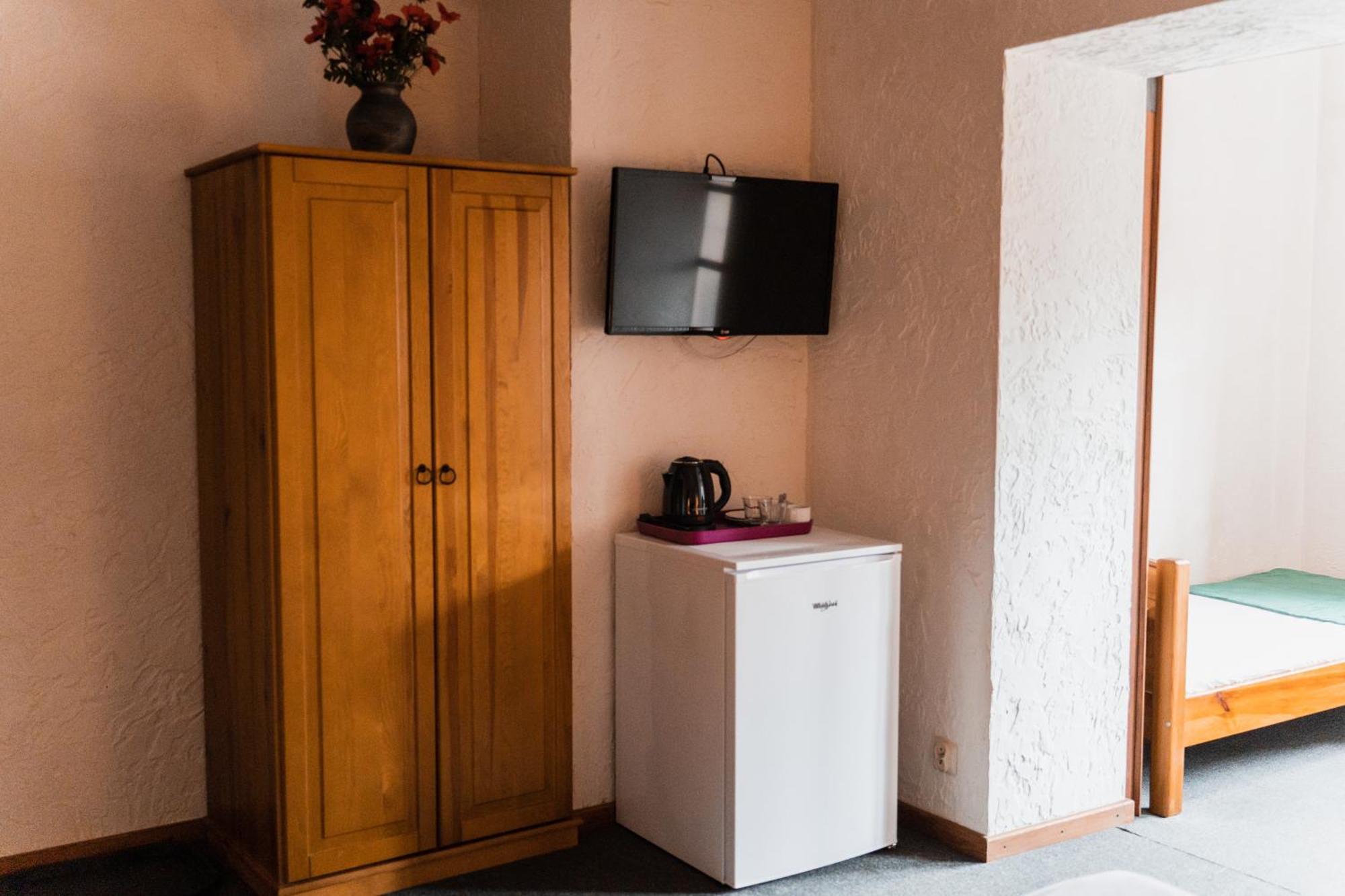 Bed and Breakfast Karczma Zacisze Крутинь Екстер'єр фото