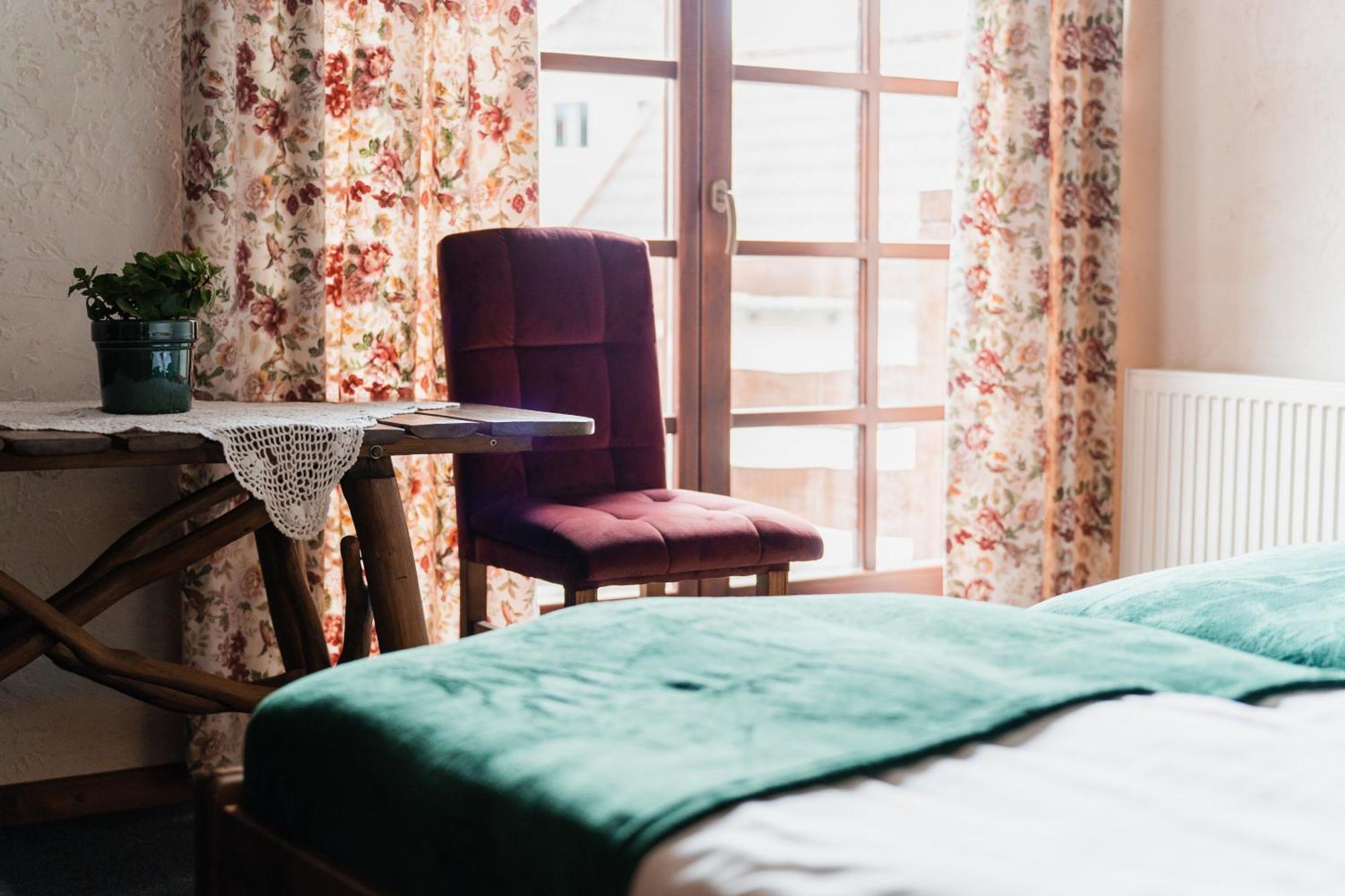 Bed and Breakfast Karczma Zacisze Крутинь Екстер'єр фото